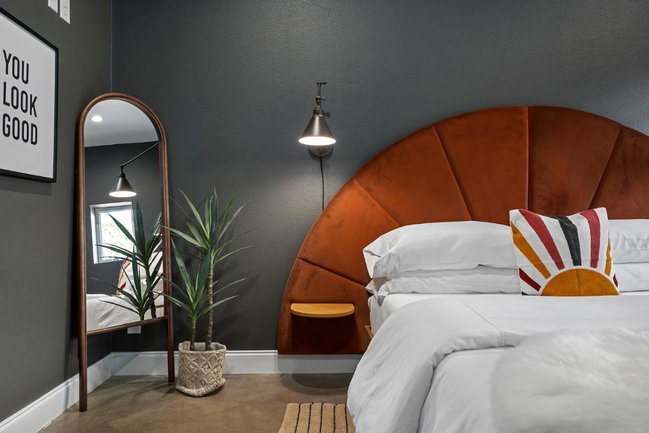 Вилла Container Haus Pet Friendly With Cowboy Pool Фредериксберг Экстерьер фото