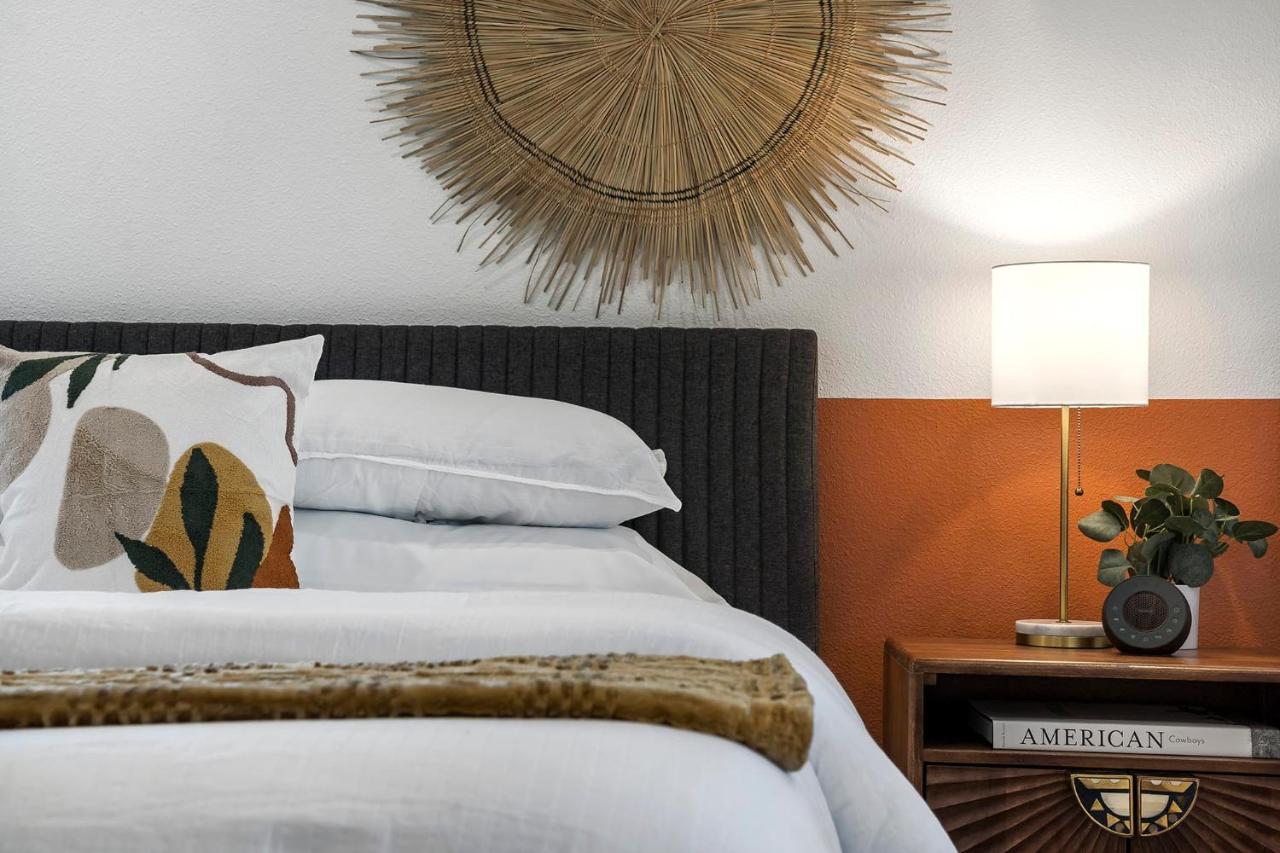 Вилла Container Haus Pet Friendly With Cowboy Pool Фредериксберг Экстерьер фото