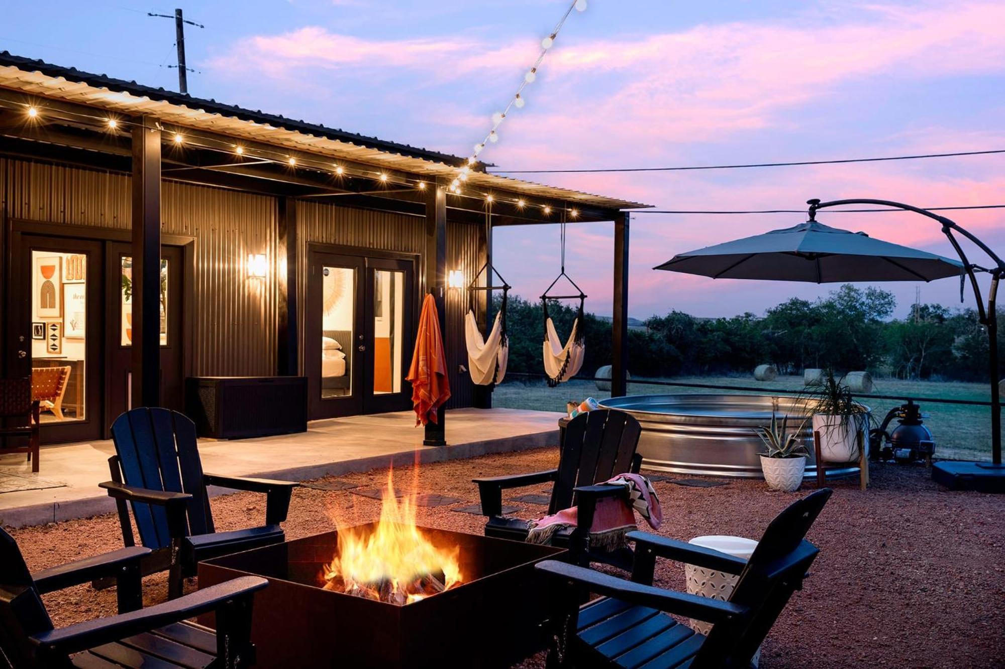 Вилла Container Haus Pet Friendly With Cowboy Pool Фредериксберг Экстерьер фото