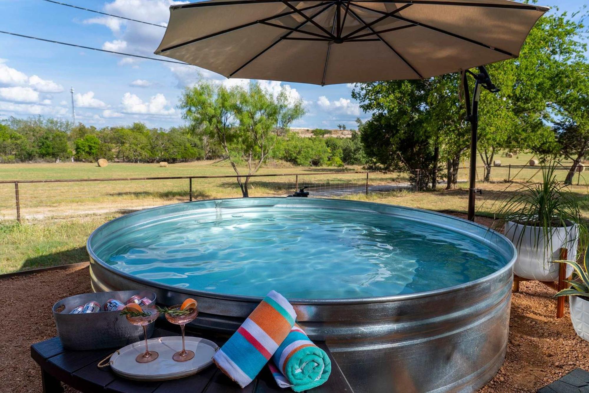 Вилла Container Haus Pet Friendly With Cowboy Pool Фредериксберг Экстерьер фото